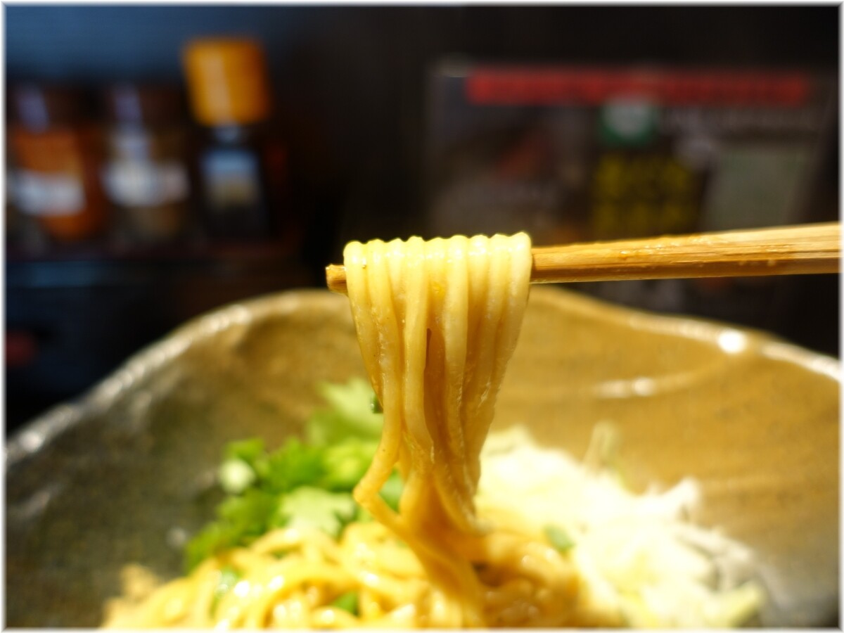 ひつじの木4 羊のまぜそばの麺