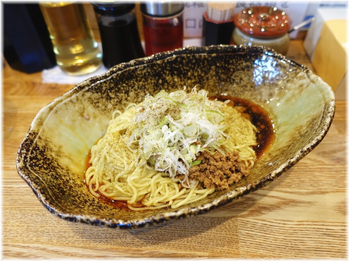 くにまつ 汁なし担担麺元味