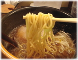 まとい 正油ラーメン(こってり)の麺