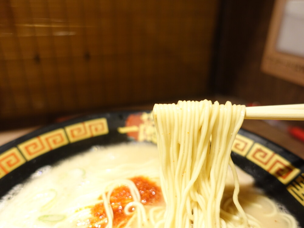 一蘭新宿中央東口店2 ラーメンの麺
