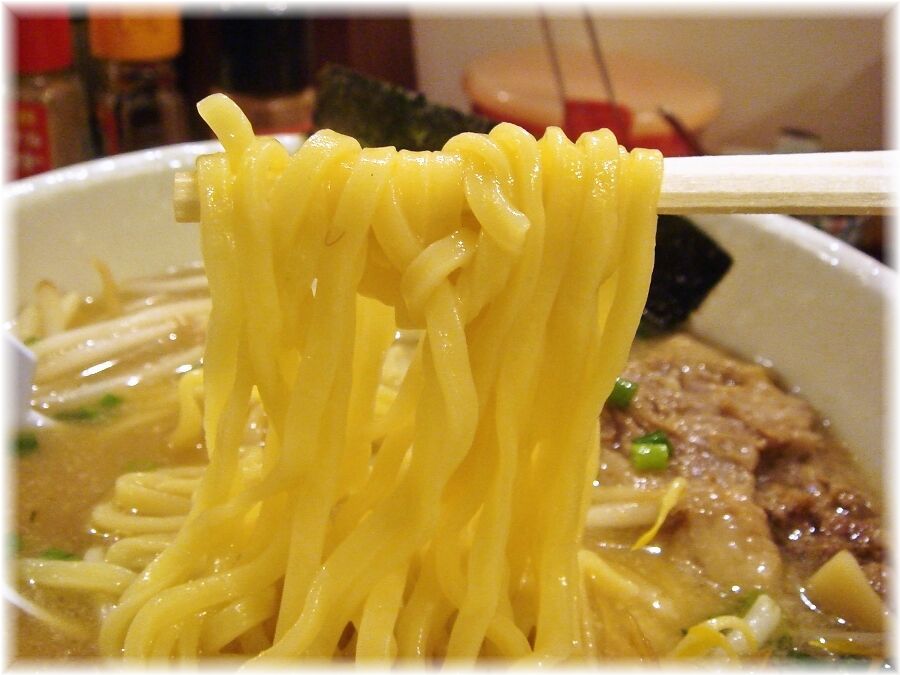 麺たぁじぃ〜 らぁめんの麺