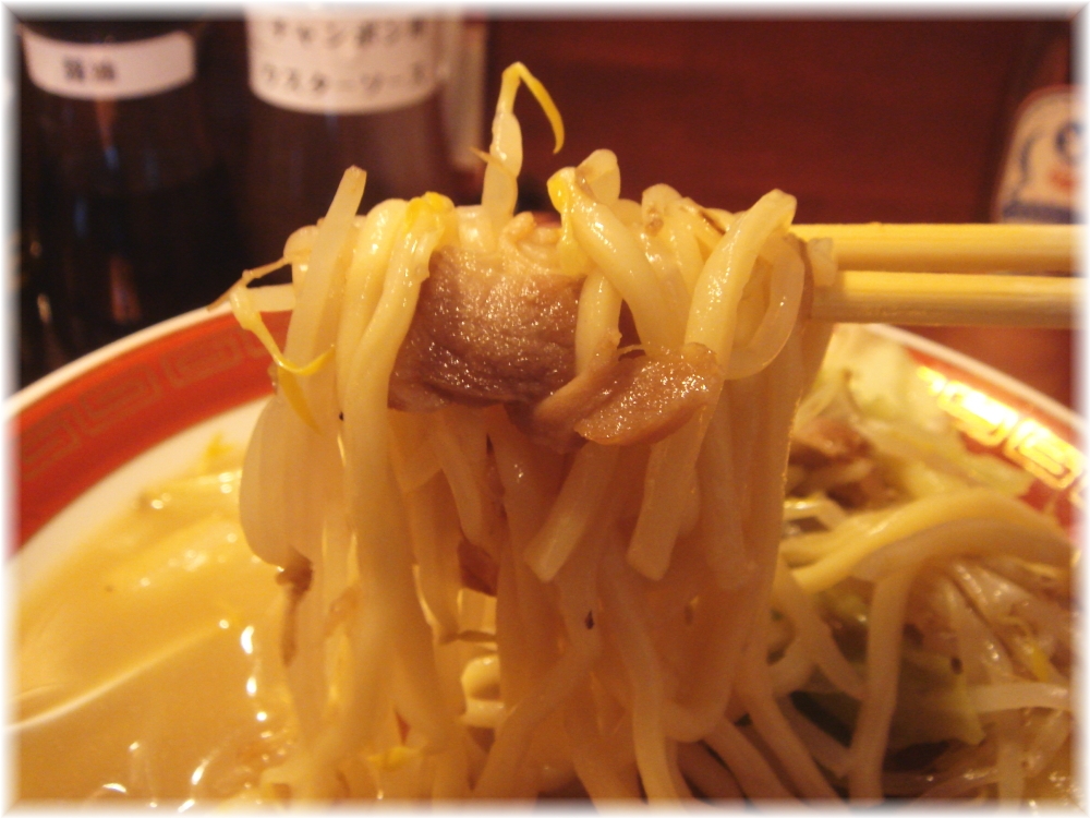 佐賀ラーメン美登里 ちゃんぽんの麺