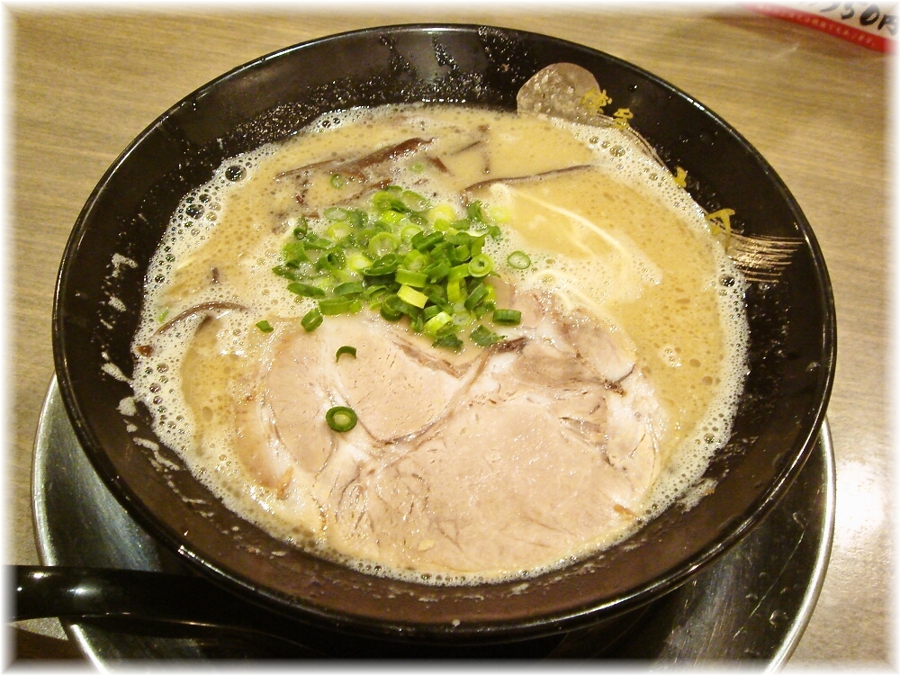 博多一幸舎 ラーメン