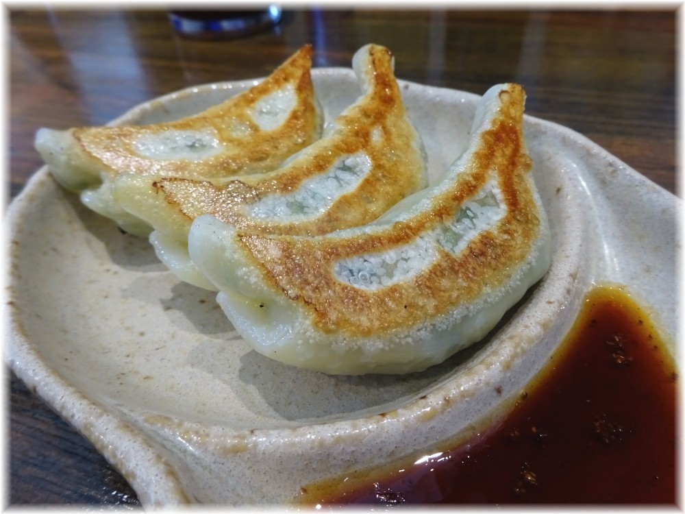 どんぐり 餃子