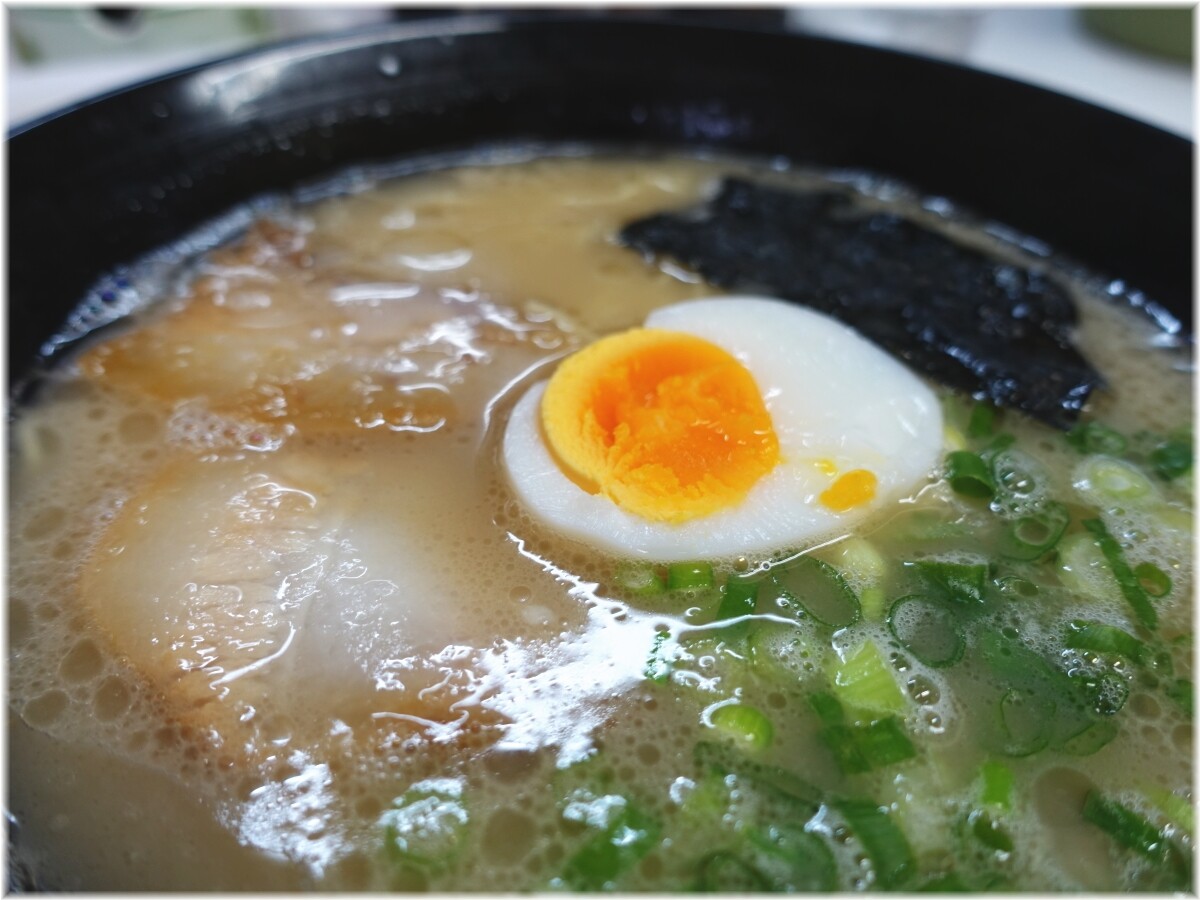 丸徳ラーメン ラーメンの具2