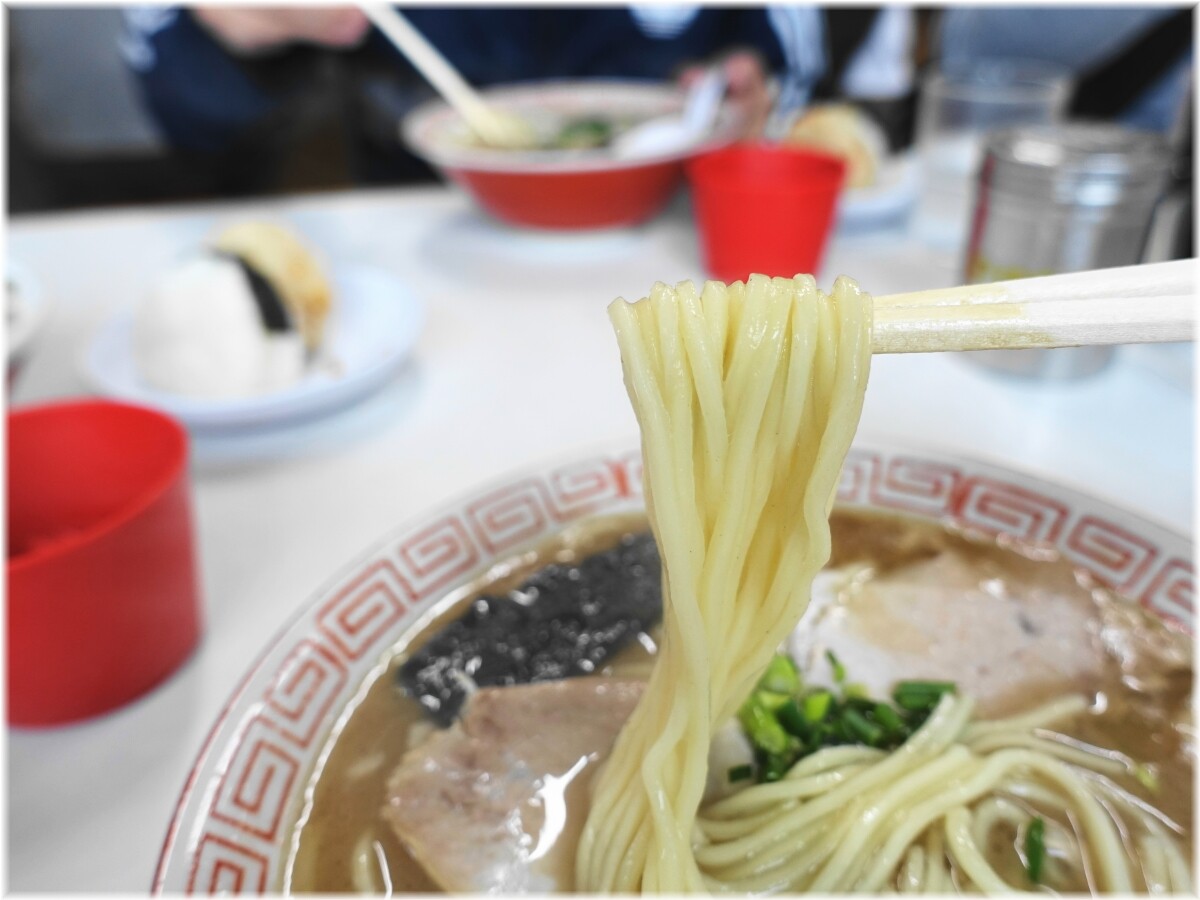 一光軒 ラーメンの麺