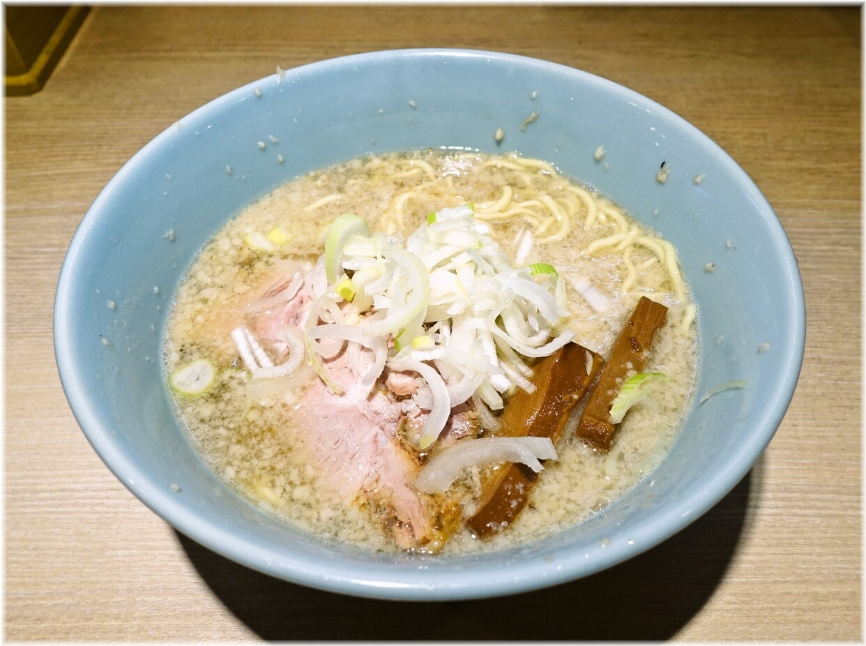 まるえ中華そば(朝ラーメン) 朝ラーメン