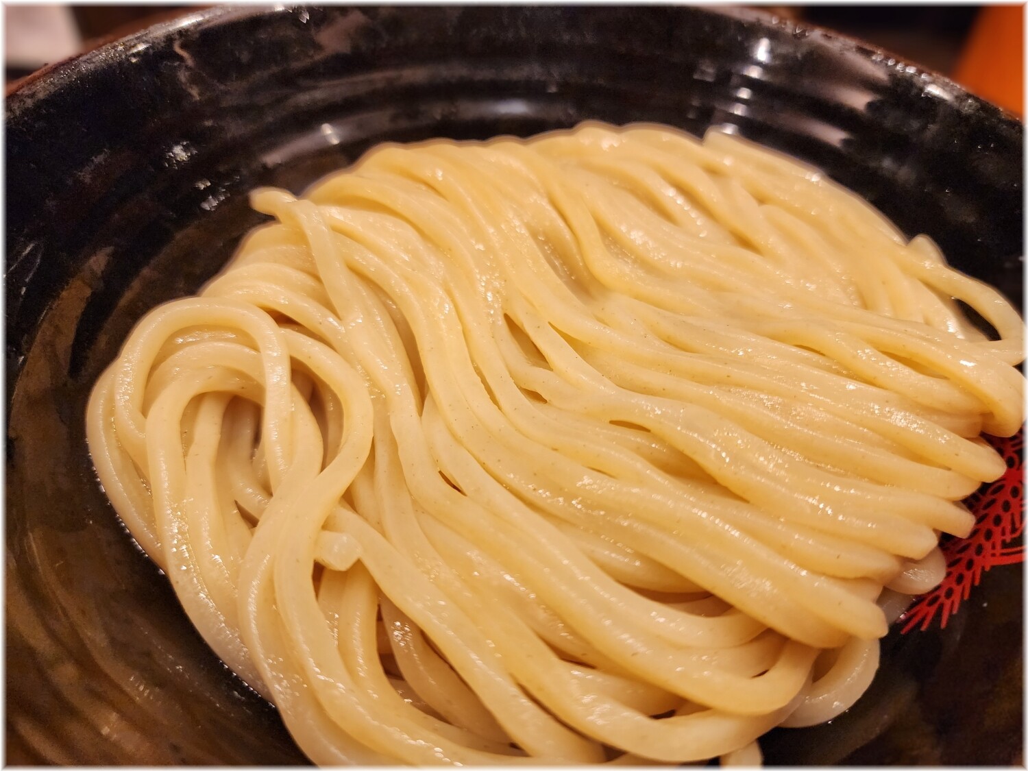 三田製麺所18 濃厚海老つけ麺の麺