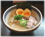 九段 斑鳩 煮玉子塩本鰹らー麺