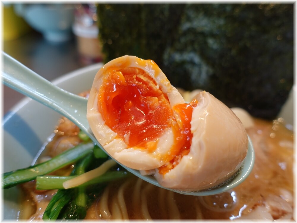 藤参2 ラーメン味玉トッピングの味玉