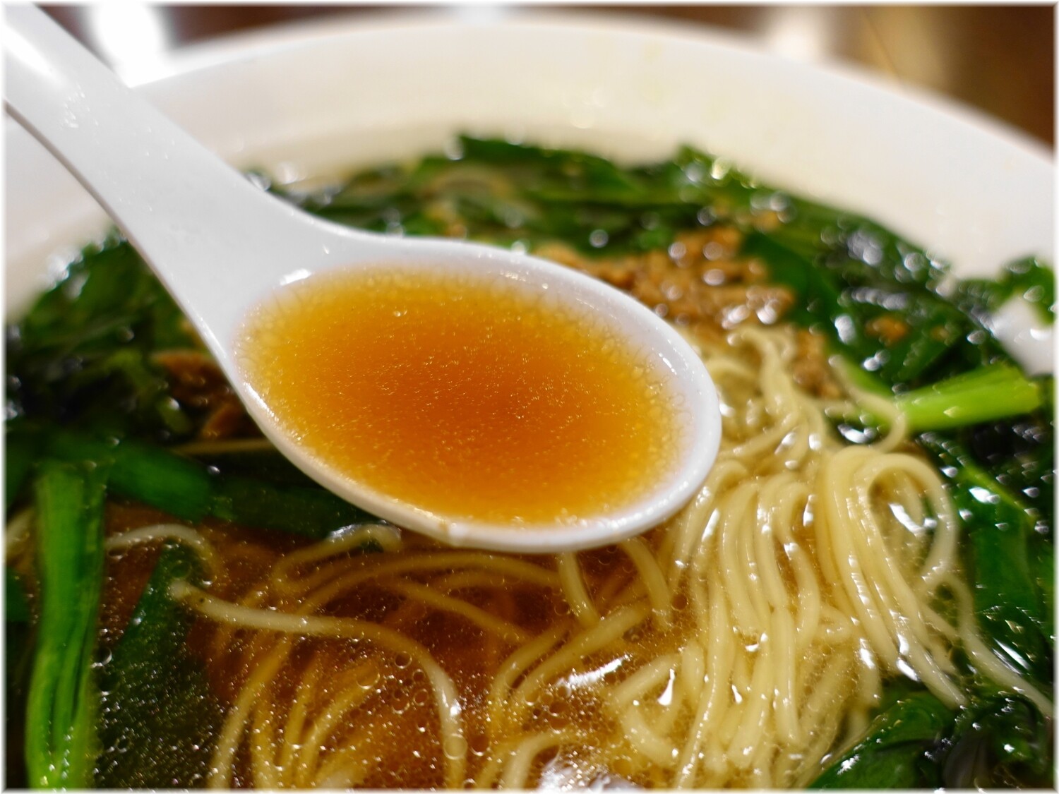 麺屋空海川崎ダイス店 ニラ麺のスープ