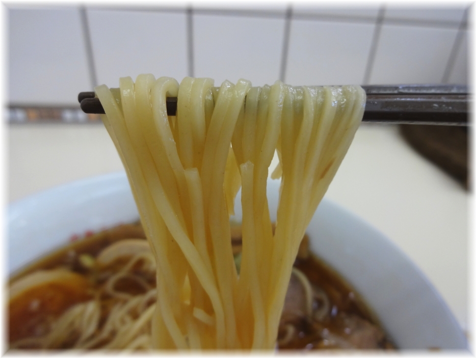 ふくみみ 特製中華そばの麺