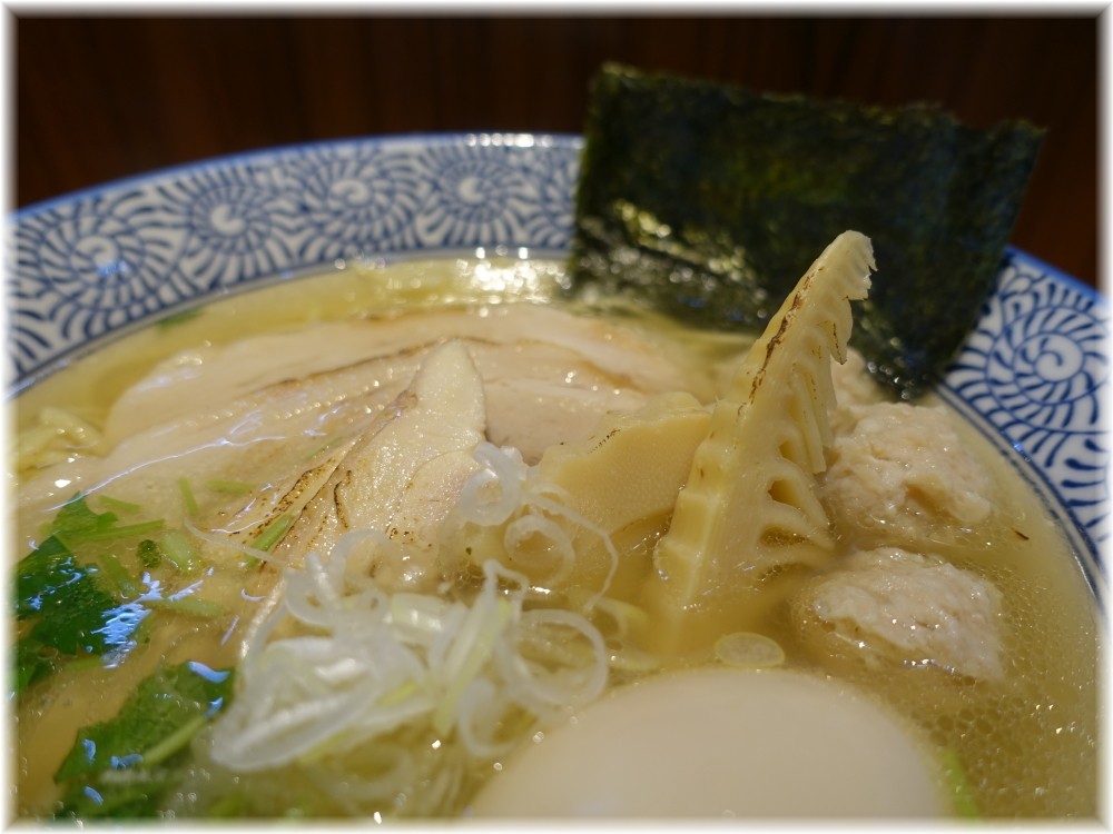 樹真 特選端麗しおそばの具