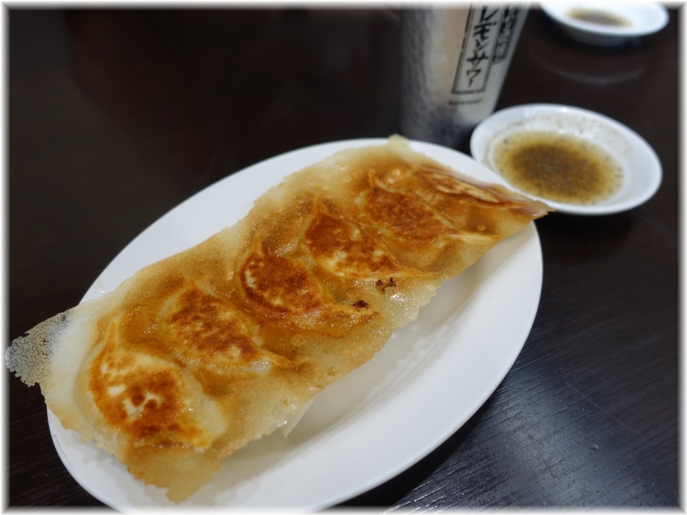 歓迎田町駅前店3 羽根付き餃子