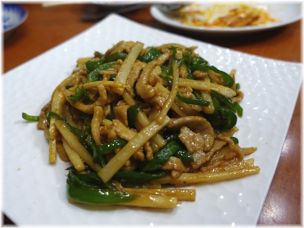中華料理十八番 青椒肉絲