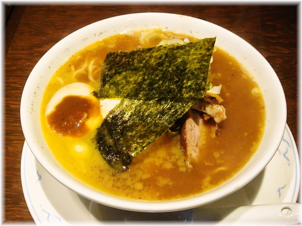 ピアット 洋風ラーメン