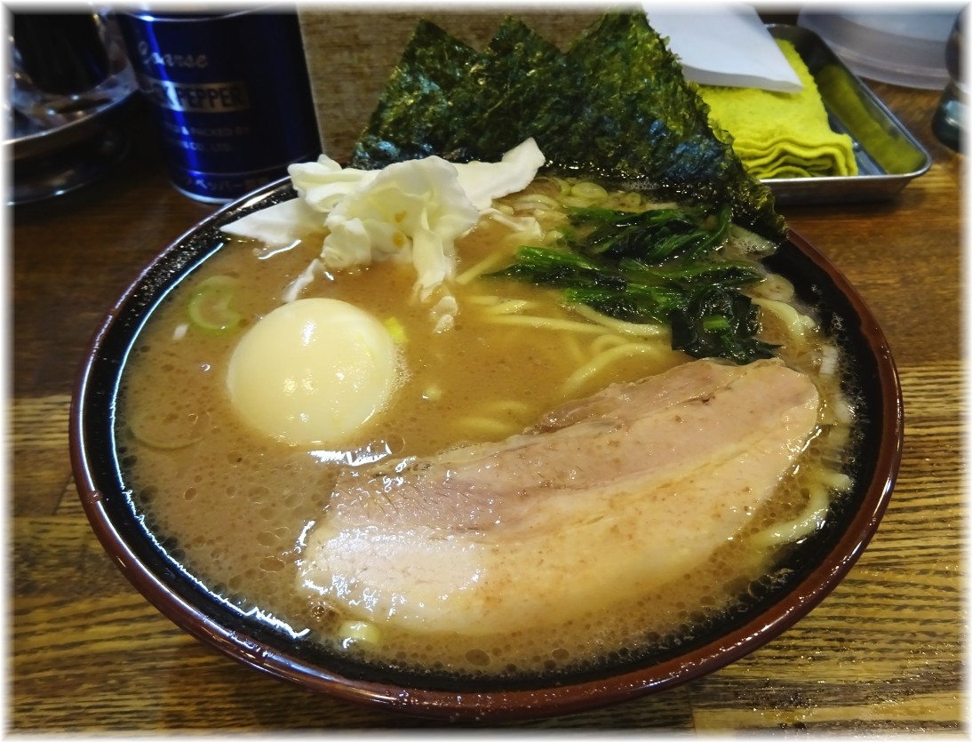 らあめん寸八 豚骨醤油らあめん