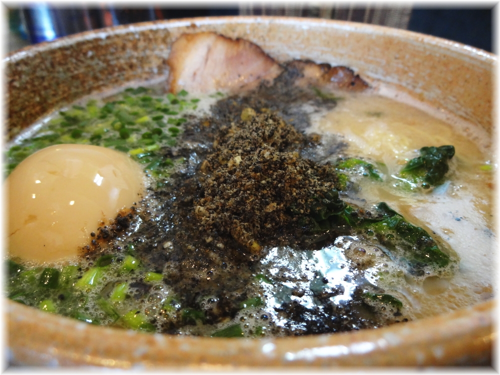 たまぞう 味玉豚麺の具