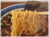 井田商店 醤油ラーメンの麺