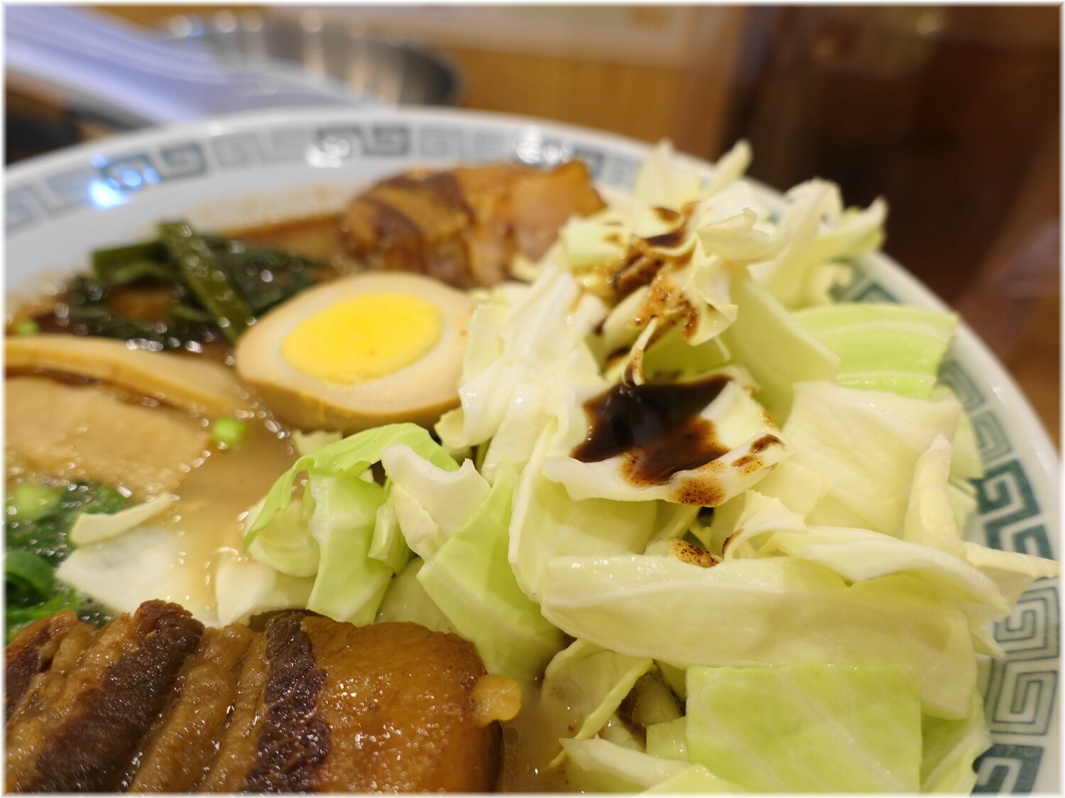 桂花ラーメン新橋虎ノ門店 太肉麺の具2