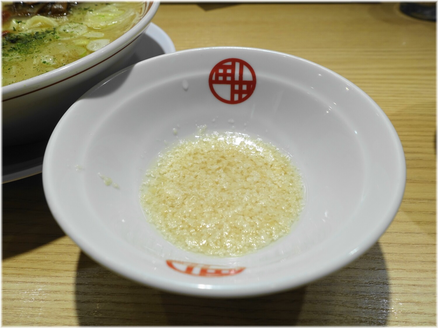 田中そば店田町タワー店6 別皿の背脂