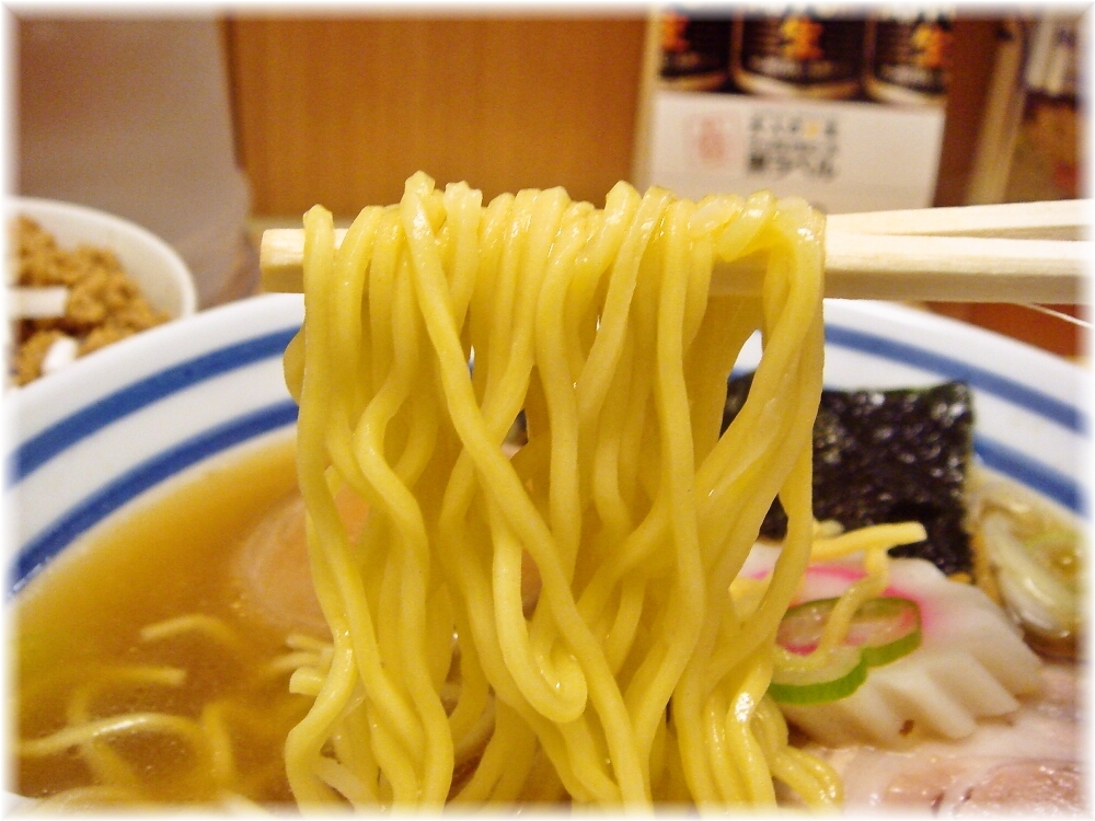 もりの中華そば 中華そばの麺