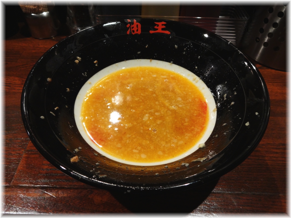 油王 鶏豚油そばのスープ割り