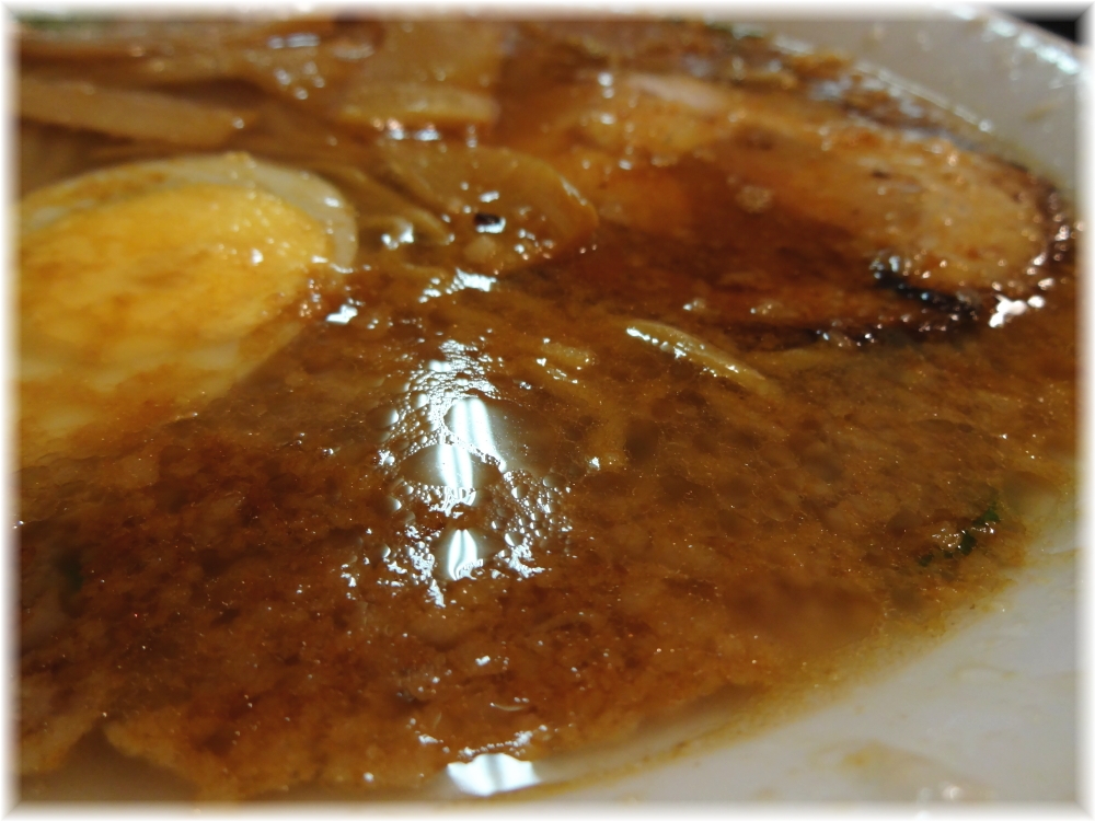 虎ノ門元楽 元ラーメンのスープ
