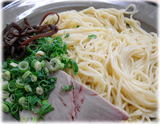 長浜ラーメン 呑龍 つけ麺の麺