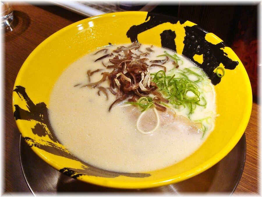 博多維新 らーめん