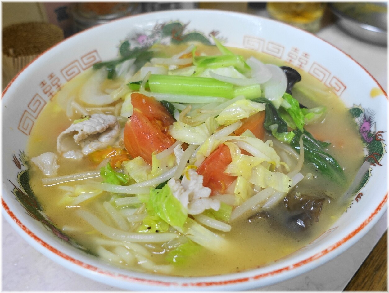 岐阜屋 トマトタンメン