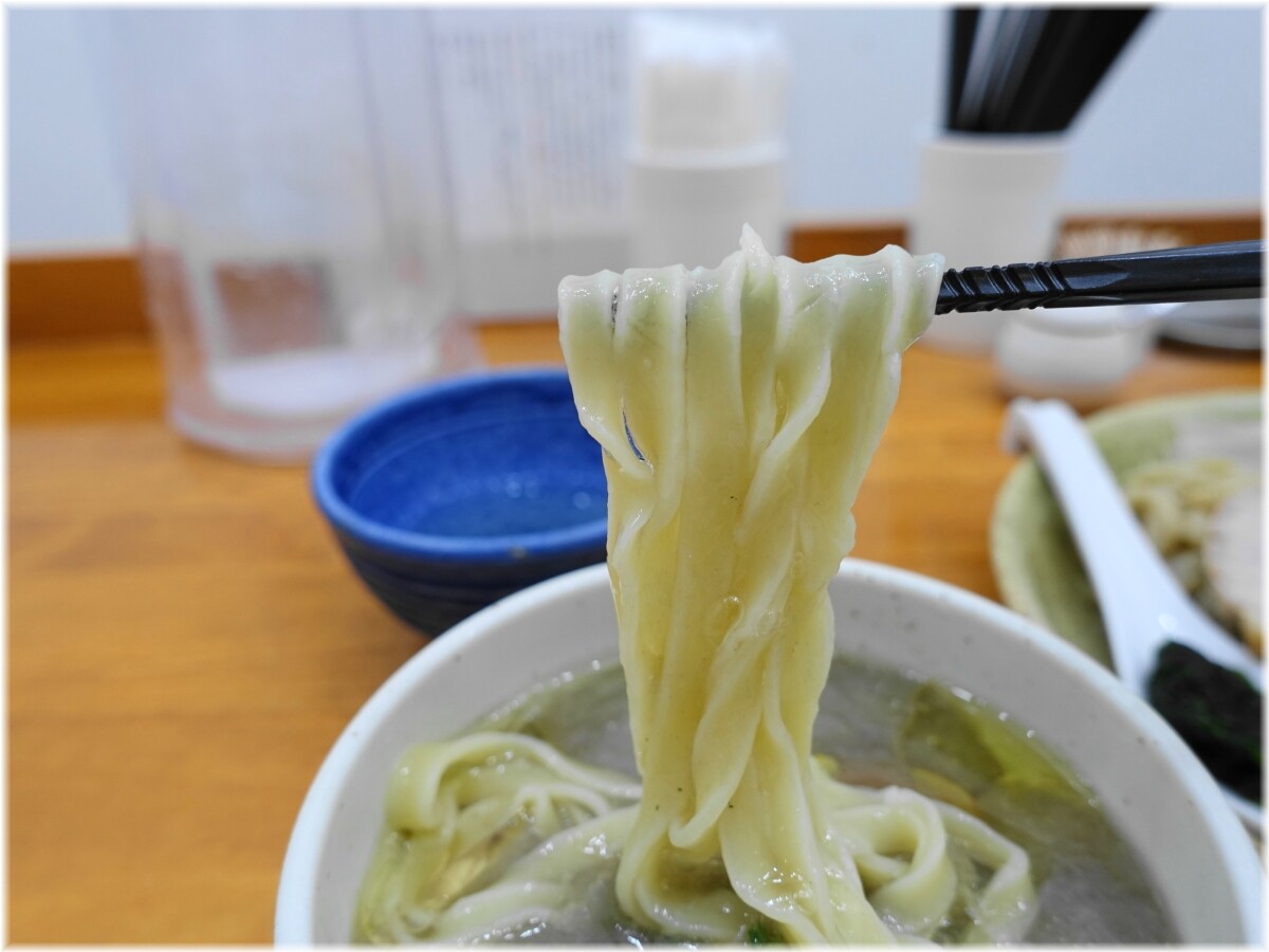 和渦製麺 手打ち式平打ち麺2