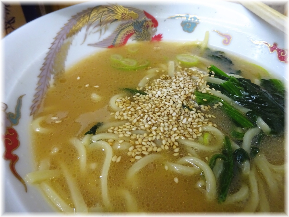 たかさご家 スープに胡麻