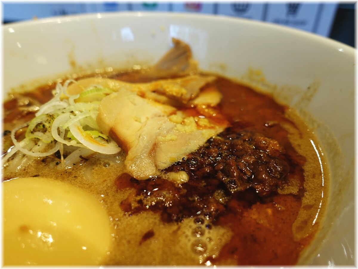 麺屋翔みそ処 特製みそ担々麺の具2