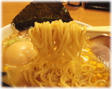 がんこラーメン 伊勢海老味噌味玉ラーメンの麺