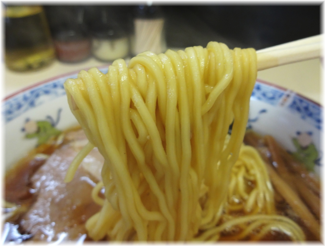 タンタン ラーメンの麺