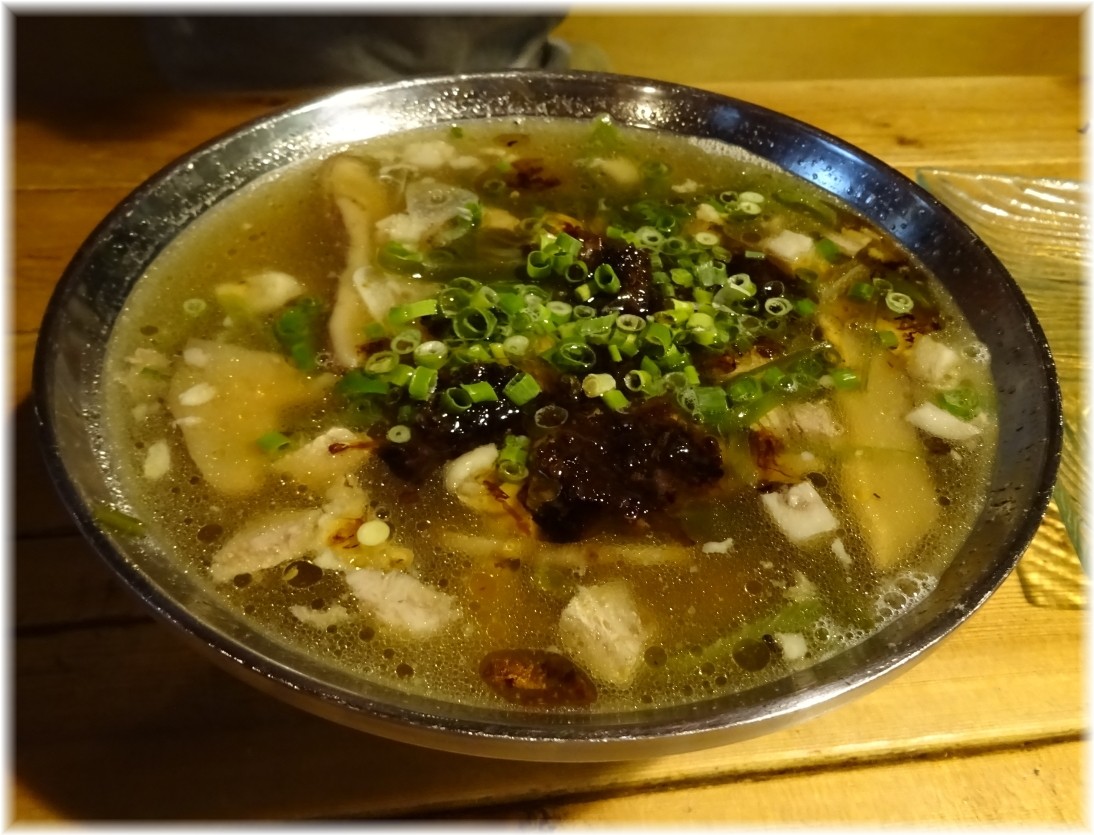 酒房りしょう 醤油ラーメン