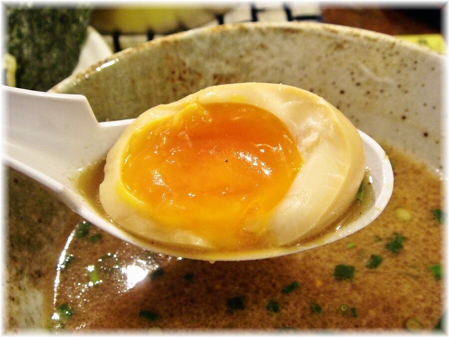 麺たぁじぃ〜 味玉