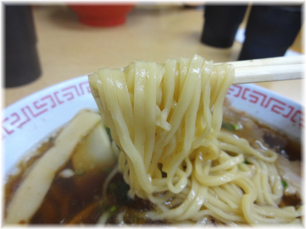麺屋寺本 中華そばの麺