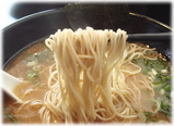 じゅうはち とんこつ麺の麺