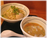 由丸 風味つけ麺