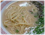 長浜ラーメン 呑龍 ラーメンの麺