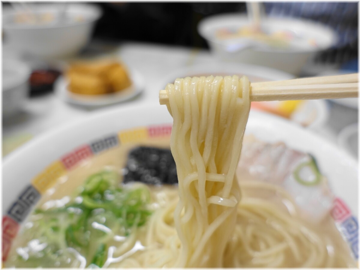 丸星ラーメン ラーメンの麺