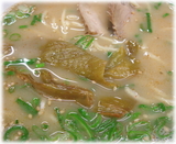 二葉亭 ラーメンに辛子高菜