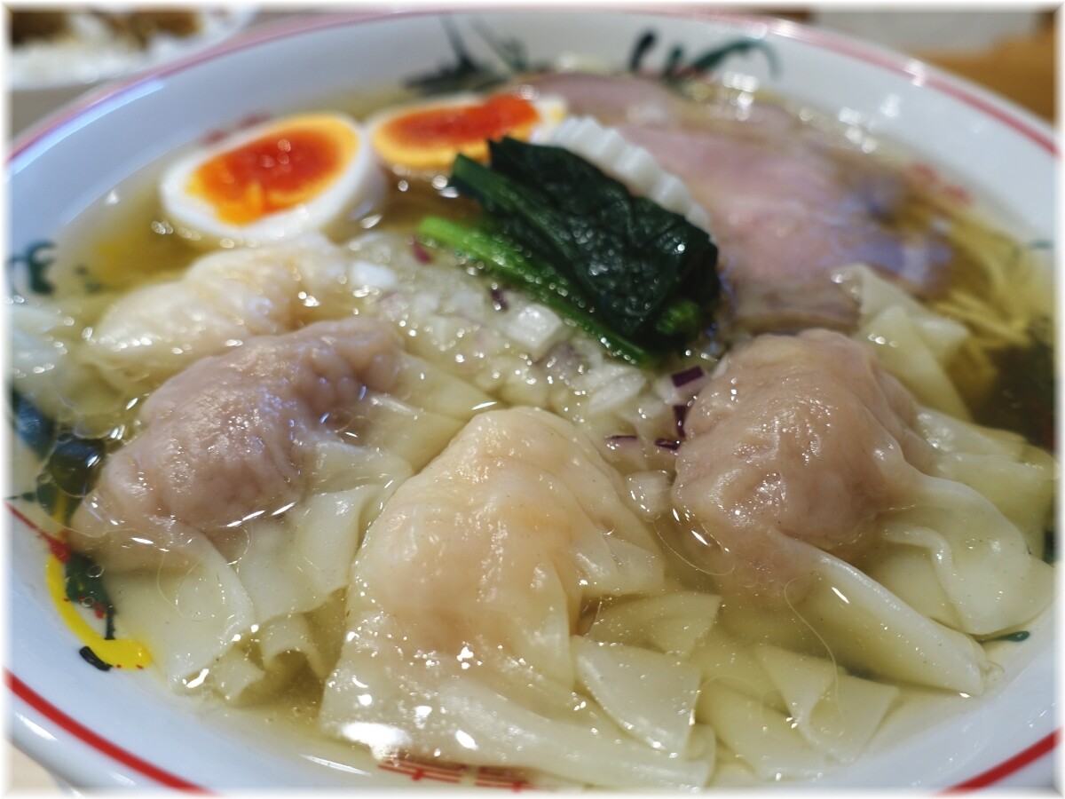金龍 全部入り白だしワンタン麺の具2