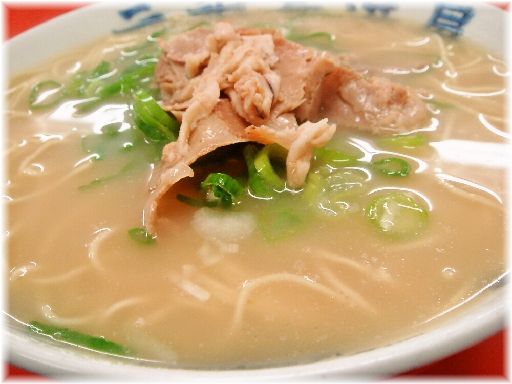 元祖長浜屋3 ラーメン(なし)のスープ