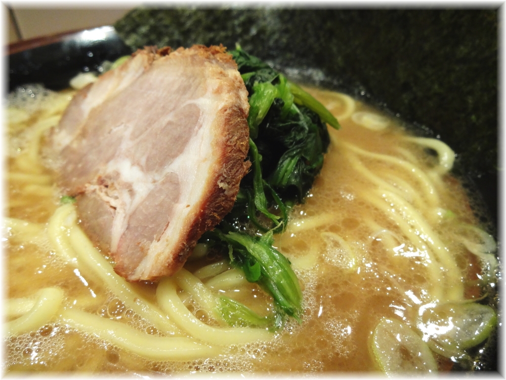 太龍軒田町店 ラーメン(並)の具