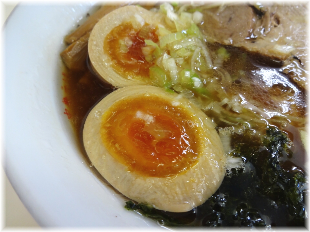 ふくみみ 特製中華そばの味玉