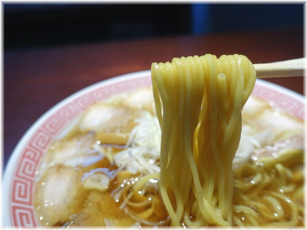 中華そばえもと チャーシュー麺の麺
