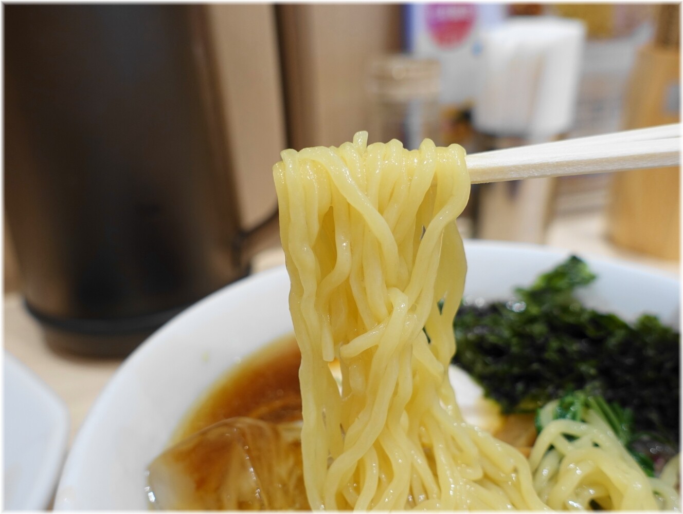 七彩飯店3 冷やし煮干しらーめんの麺